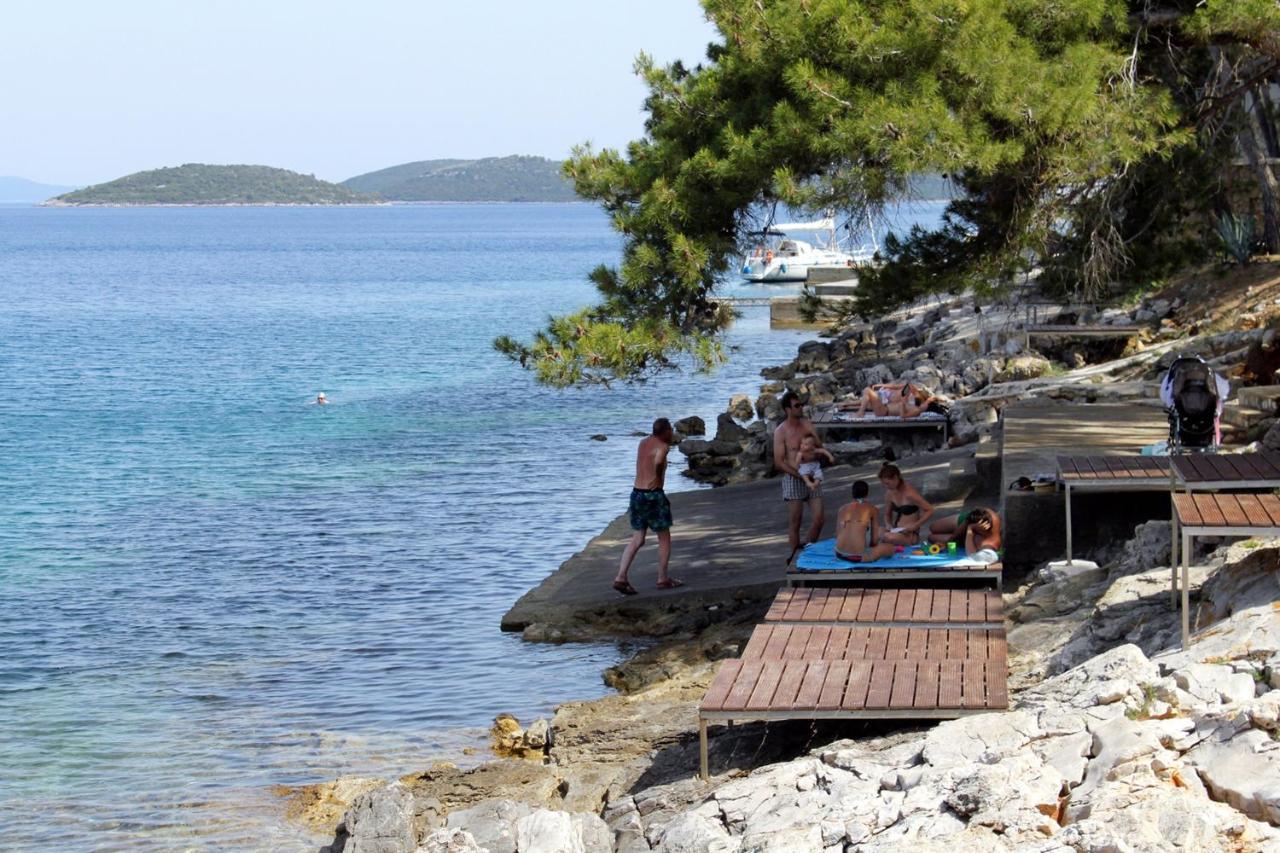 Apartments With A Parking Space Bozava, Dugi Otok - 8108 外观 照片