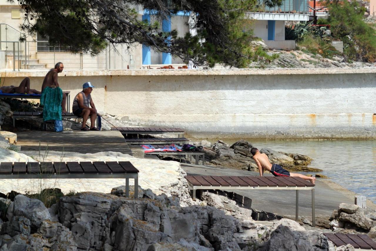 Apartments With A Parking Space Bozava, Dugi Otok - 8108 外观 照片