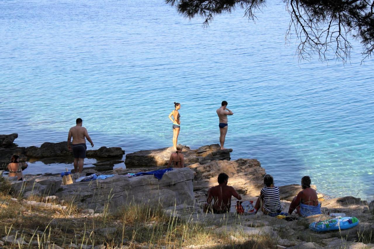 Apartments With A Parking Space Bozava, Dugi Otok - 8108 外观 照片